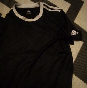 Adidas t-shirt